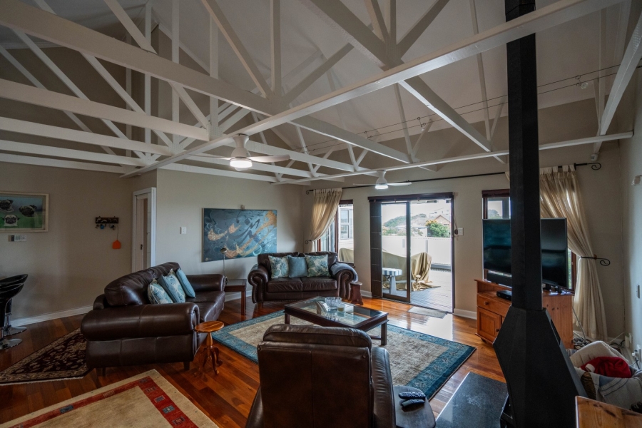 3 Bedroom Property for Sale in Seafield Eastern Cape